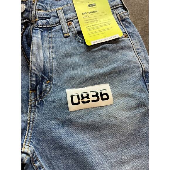 Levi's 510 Premium Skinny Stretch Distressed Blue Men 30x32 Denim Jeans NWT. New - Picture 5 of 5